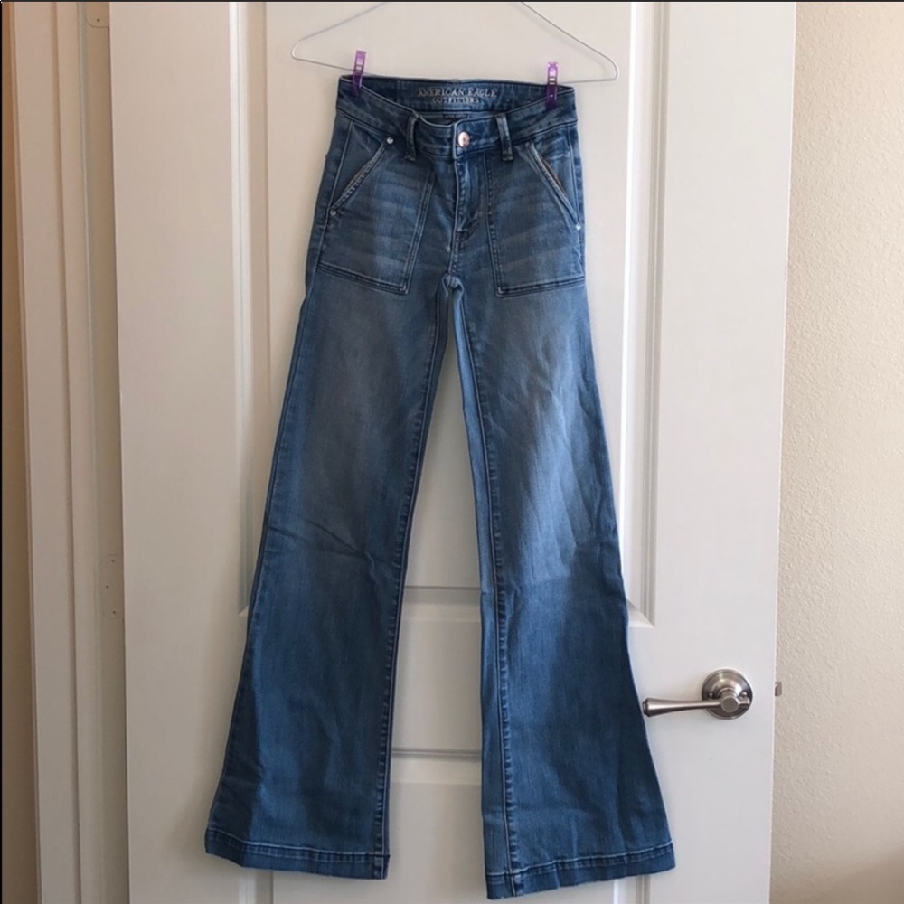 American Eagle A- Line Flare Jeans Size 00